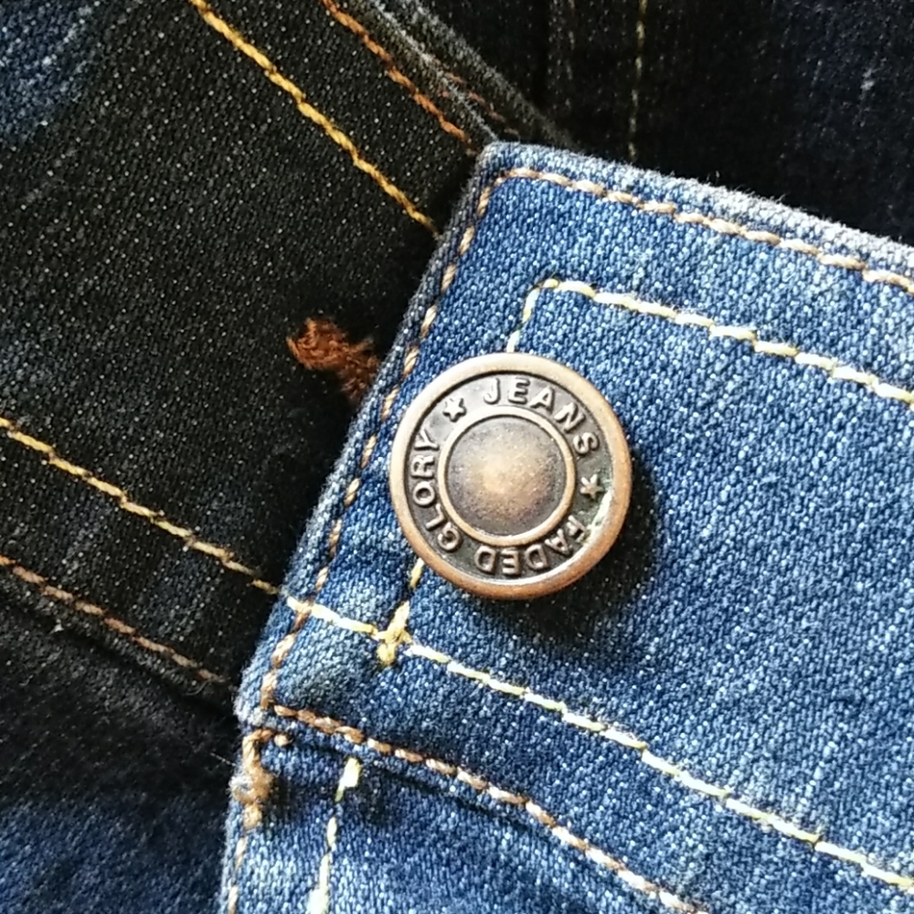 🎈Denim Jacket - Picture 8 of 8